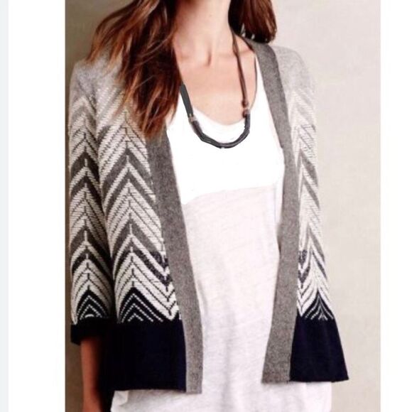 Anthropologie Moth Gray White Chevron Knit Open Front Cardigan Sweater - Picture 2 of 15